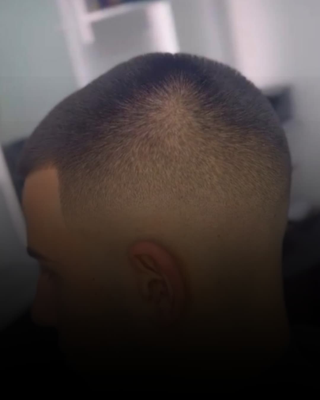 Uomo capelli rasati skin fade